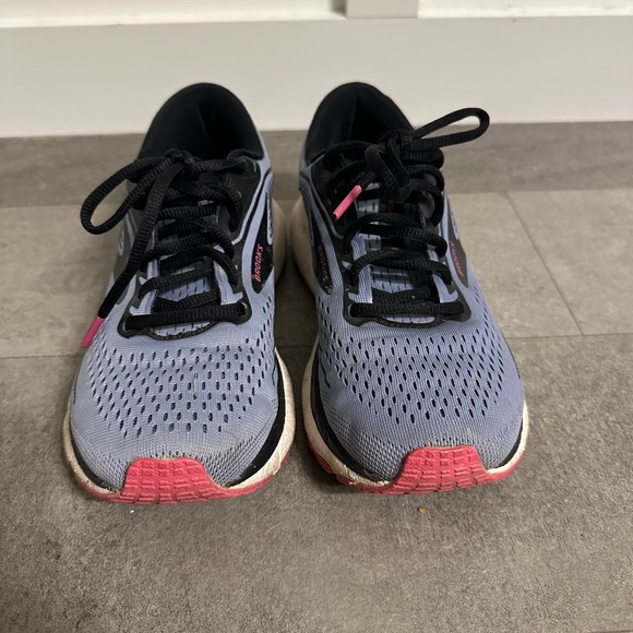 Brooks Trace Sneakers - Picture 4 of 4